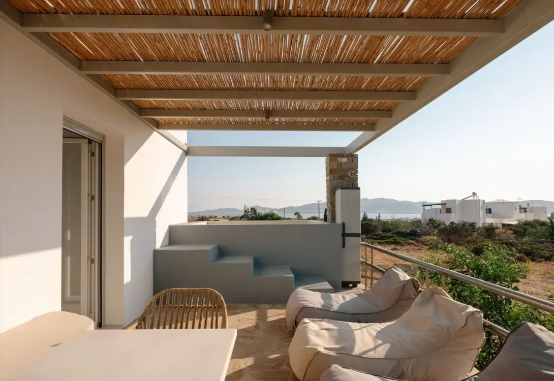 Yara Home 1