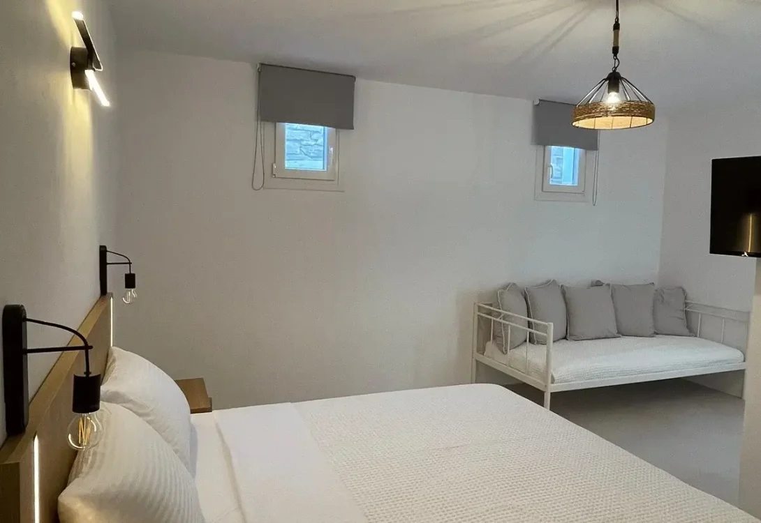Yara Home 17